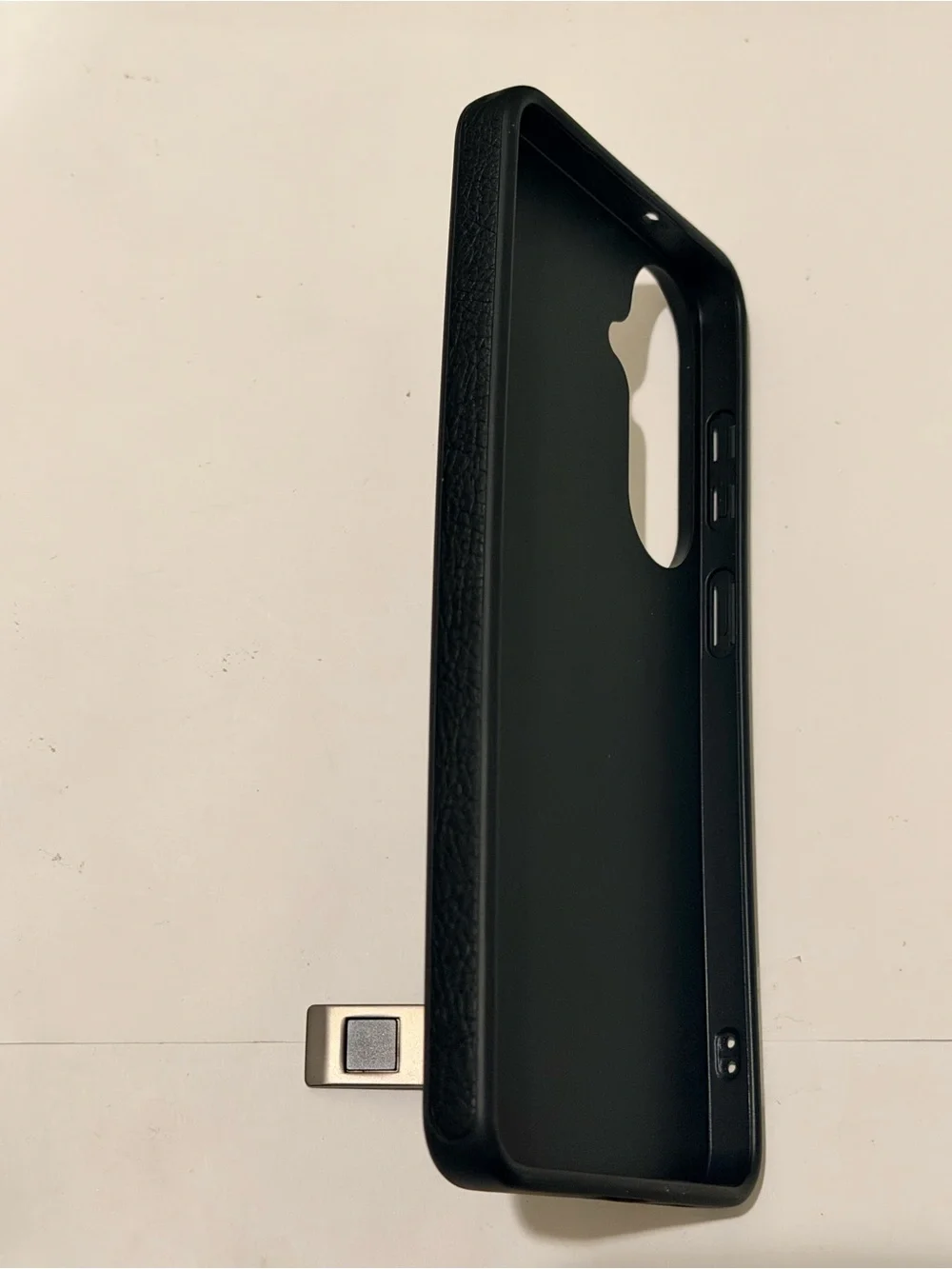 Penk sleek black